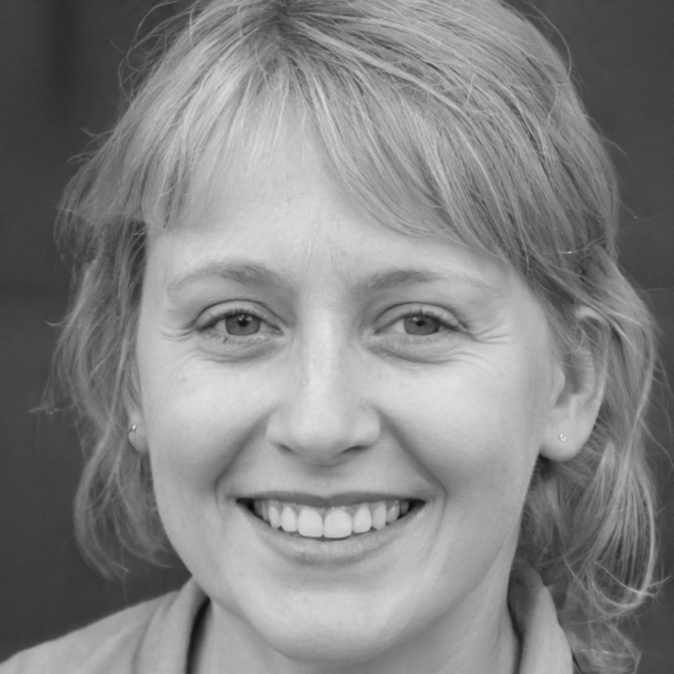 Portrait de Camille Rousseau, consultante en stratégie