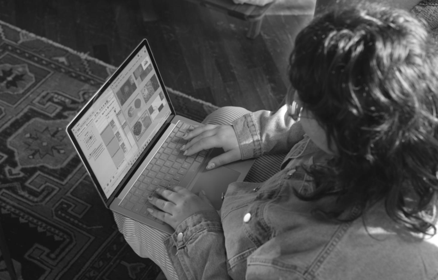 Consultation stratégique en bureau avec graphiques financiers